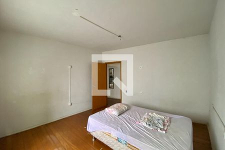 Quarto 1 de casa para alugar com 7 quartos, 360m² em Catete, Rio de Janeiro