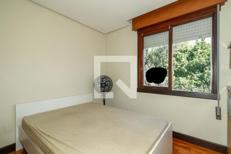 Quarto de apartamento à venda com 2 quartos, 78m² em Jardim Itu, Porto Alegre