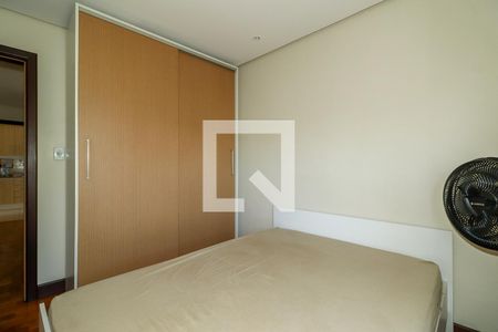 Quarto de apartamento à venda com 2 quartos, 78m² em Jardim Itu, Porto Alegre