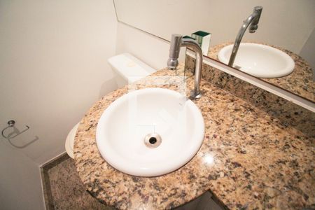 Lavabo de apartamento à venda com 3 quartos, 97m² em Indianópolis, São Paulo