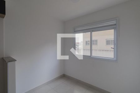 Sala e Cozinha  de apartamento para alugar com 2 quartos, 33m² em Itaquera, São Paulo