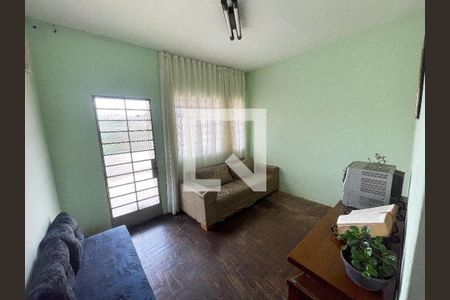 Sala de casa à venda com 3 quartos, 85m² em Eldorado, Contagem