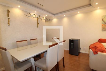 Sala de apartamento para alugar com 3 quartos, 72m² em Vila Carbone, São Paulo