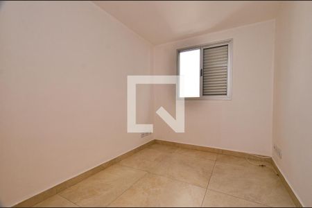 Quarto 1 de apartamento para alugar com 3 quartos, 90m² em Ipiranga, Belo Horizonte