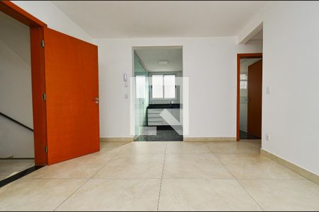 Sala de estar de apartamento para alugar com 3 quartos, 90m² em Ipiranga, Belo Horizonte