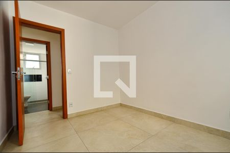 Quarto 1 de apartamento para alugar com 3 quartos, 90m² em Ipiranga, Belo Horizonte