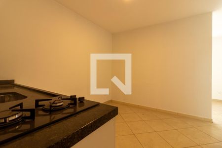 Sala/Cozinha de apartamento para alugar com 1 quarto, 34m² em Parque São George, Cotia