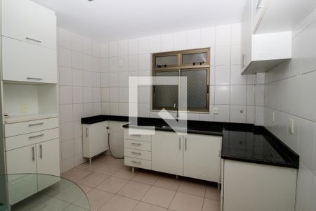 Cozinha de apartamento à venda com 4 quartos, 106m² em Castelo, Belo Horizonte