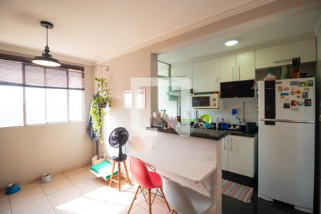 Sala 01 de apartamento à venda com 3 quartos, 120m² em Fazenda Santa Cândida, Campinas