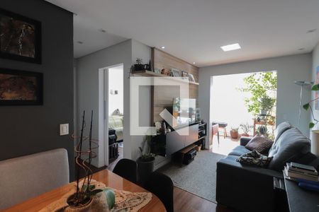 Sala de apartamento à venda com 2 quartos, 67m² em Vila Zilda, São Paulo