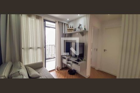 Sala de Estar de apartamento para alugar com 2 quartos, 48m² em Centro, Osasco