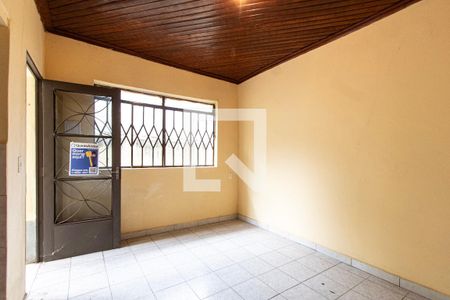 Sala / Quarto  de kitnet/studio para alugar com 1 quarto, 28m² em Jardim Maria do Carmo, Sorocaba