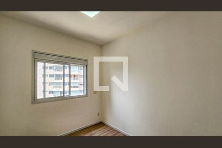 Quarto 2 de apartamento para alugar com 2 quartos, 52m² em Alphaville Empresarial, Barueri