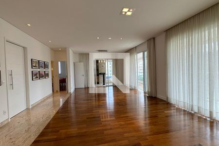 Sala de apartamento para alugar com 4 quartos, 284m² em Tamboré, Santana de Parnaíba