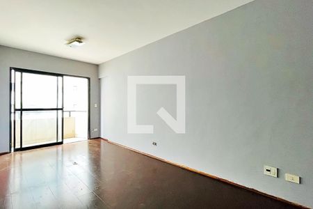 Sala de apartamento para alugar com 3 quartos, 81m² em Vila Rosália, Guarulhos