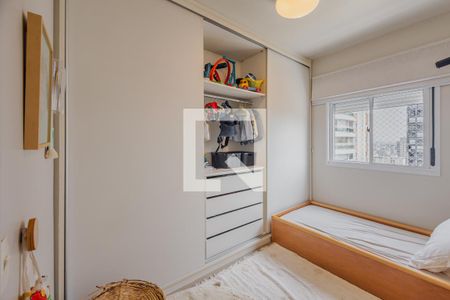 Quarto de apartamento à venda com 2 quartos, 90m² em Pinheiros, São Paulo