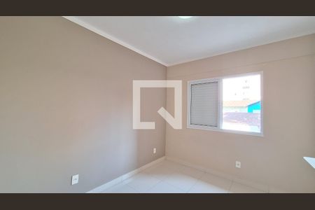 Quarto 1 de casa para alugar com 2 quartos, 70m² em Guilhermina, Praia Grande