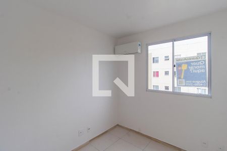 Quarto 2 de apartamento para alugar com 2 quartos, 55m² em São Luiz, Gravataí