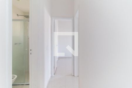 Corredor de apartamento para alugar com 2 quartos, 55m² em Vila Mogilar, Mogi das Cruzes