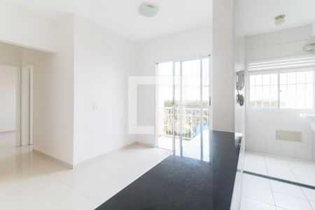 Sala/Cozinha de apartamento para alugar com 2 quartos, 55m² em Vila Mogilar, Mogi das Cruzes