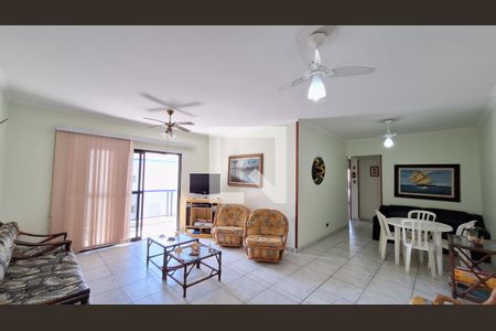 Sala de apartamento para alugar com 3 quartos, 169m² em Guilhermina, Praia Grande