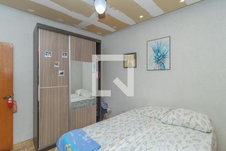 Quarto 2 de casa à venda com 4 quartos, 150m² em Calafate, Belo Horizonte