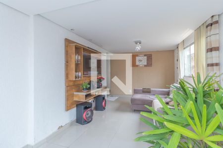 Sala de casa à venda com 4 quartos, 150m² em Calafate, Belo Horizonte