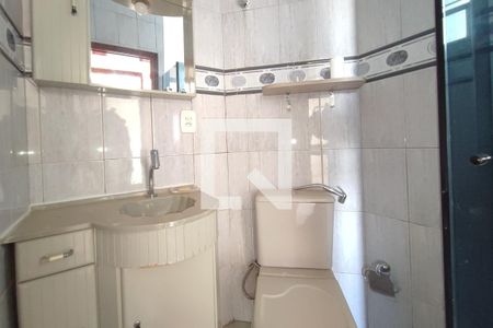 Banheiro de apartamento à venda com 2 quartos, 62m² em Jardim São Vicente, Campinas