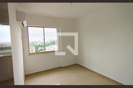 quarto 1 de apartamento para alugar com 2 quartos, 80m² em Freguesia (jacarepaguá), Rio de Janeiro