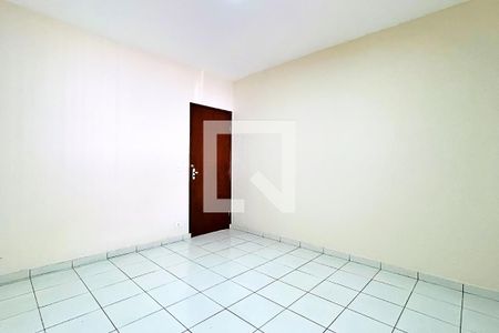 Quarto 1 de casa para alugar com 2 quartos, 125m² em Jardim Cumbica, Guarulhos