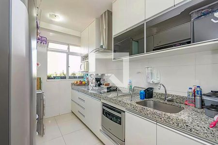 Cozinha de apartamento à venda com 2 quartos, 60m² em Cinquentenario, Belo Horizonte