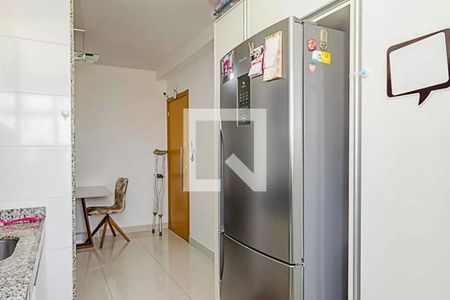 Cozinha de apartamento à venda com 2 quartos, 60m² em Cinquentenario, Belo Horizonte