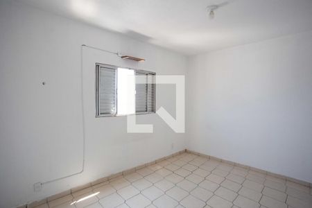 Quarto de casa para alugar com 1 quarto, 40m² em Casa Grande, Diadema