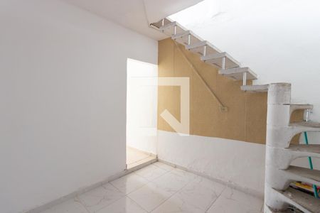 Sala 2 de casa para alugar com 2 quartos, 85m² em Vila Chavantes, São Paulo