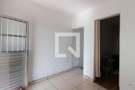 Sala de casa para alugar com 2 quartos, 85m² em Vila Chavantes, São Paulo