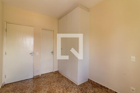 Suíte de apartamento para alugar com 3 quartos, 77m² em Vila Itapura, Campinas