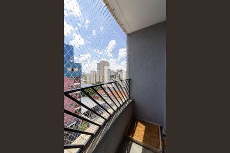 Varanda de apartamento para alugar com 3 quartos, 77m² em Vila Itapura, Campinas