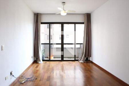 Sala de apartamento para alugar com 3 quartos, 94m² em Barra Funda, São Paulo