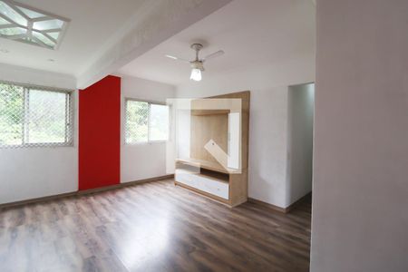 Sala de apartamento para alugar com 3 quartos, 74m² em Vila Santa Maria, Jundiaí