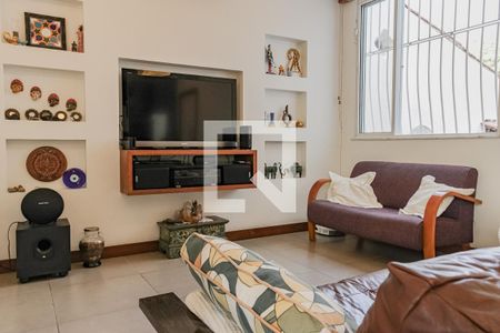 Sala  de apartamento à venda com 2 quartos, 106m² em Urca, Rio de Janeiro