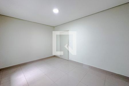 Quarto 1 de casa para alugar com 3 quartos, 280m² em Vila Monumento, São Paulo