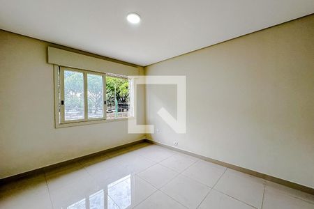 Quarto 2 de casa para alugar com 3 quartos, 280m² em Vila Monumento, São Paulo