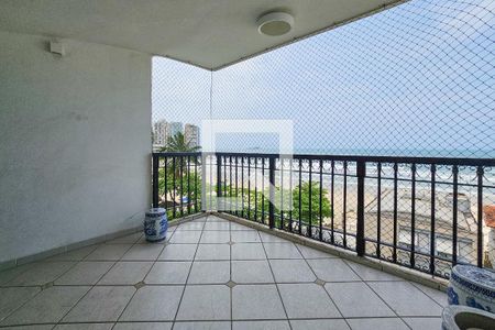 Sala/ Varanda de apartamento para alugar com 4 quartos, 217m² em Pitangueiras, Guarujá