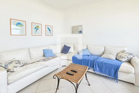 Sala de apartamento para alugar com 4 quartos, 217m² em Pitangueiras, Guarujá