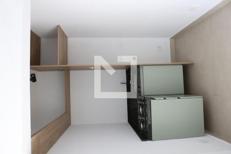 Cozinha de apartamento para alugar com 1 quarto, 27m² em Perdizes, São Paulo