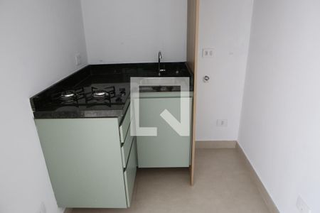 Cozinha de apartamento para alugar com 1 quarto, 27m² em Perdizes, São Paulo