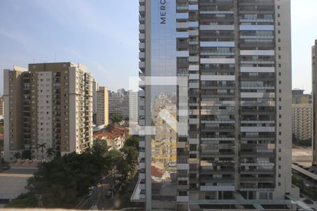 Vista da Sala e Cozinha de apartamento para alugar com 1 quarto, 24m² em Santa Cecilia, São Paulo