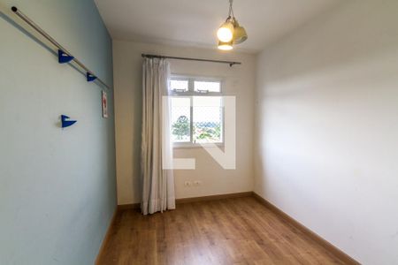 Quarto 1 de apartamento para alugar com 2 quartos, 54m² em Tingui, Curitiba