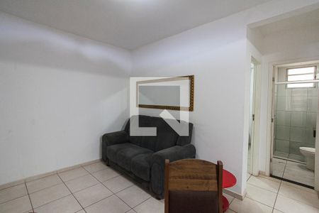 Sala de apartamento para alugar com 2 quartos, 45m² em Gávea, Uberlândia