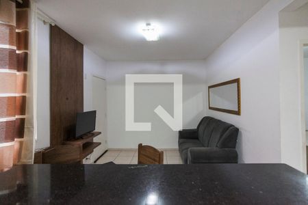 Sala de apartamento para alugar com 2 quartos, 45m² em Gávea, Uberlândia